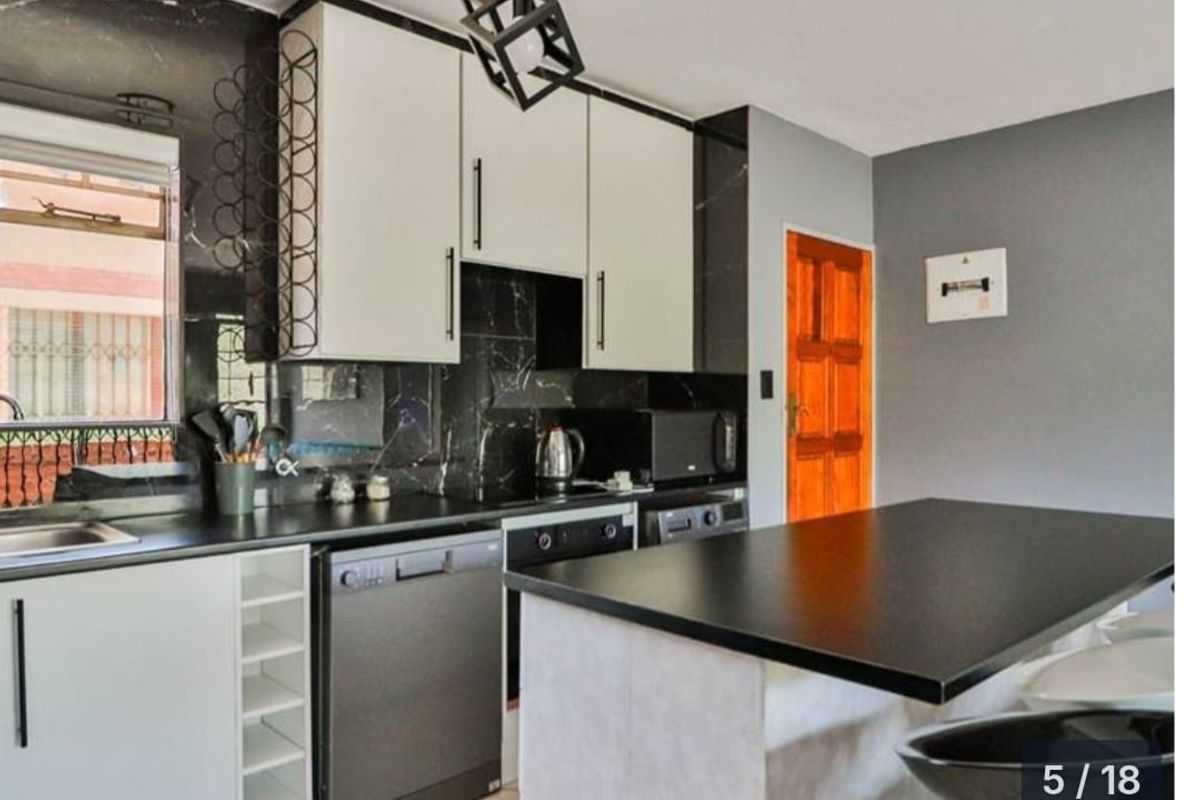 Apartment Block For Sale In Pretoria - Photo 2