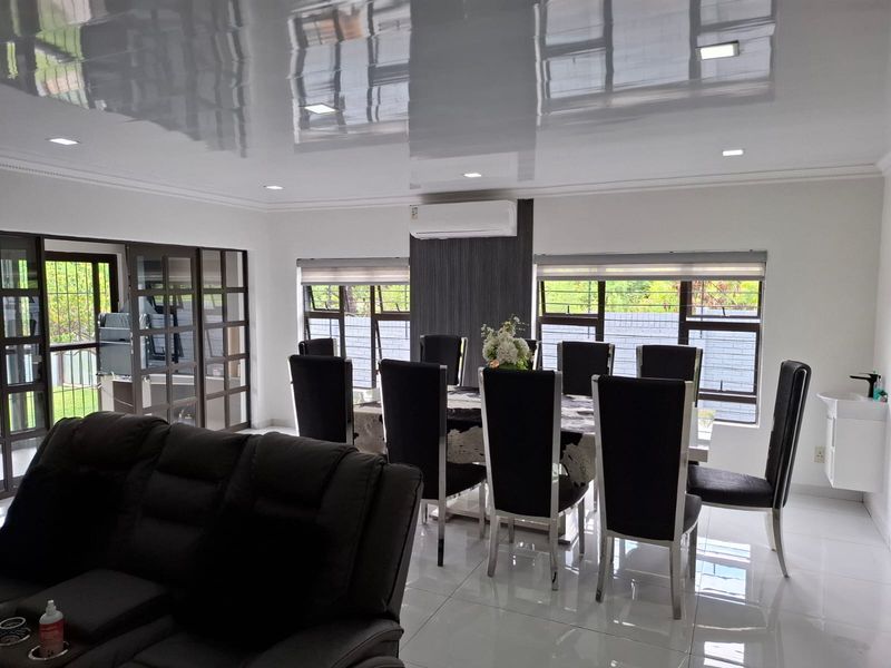 Family Haven for sale in Safari Gardens, Rustenburg - Photo 10