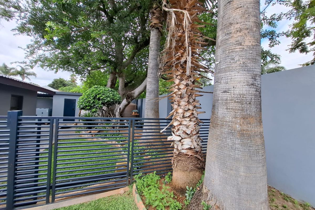 Family Haven for sale in Safari Gardens, Rustenburg - Photo 5