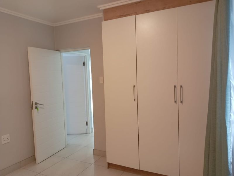 *Urban Oasis in Umhlanga!* - Photo 8