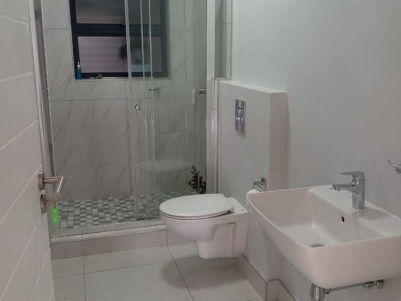 *Urban Oasis in Umhlanga!* - Photo 7