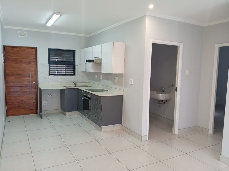 *Urban Oasis in Umhlanga!* - Photo 3