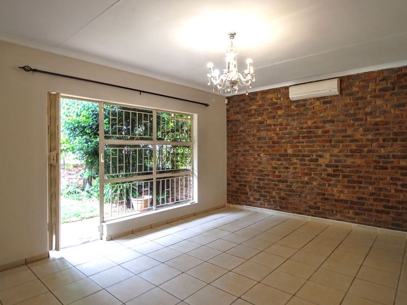 Townhouse For Sale In Pretoria - Photo 10