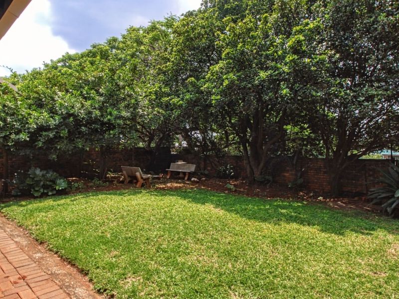 Townhouse For Sale In Pretoria - Photo 3
