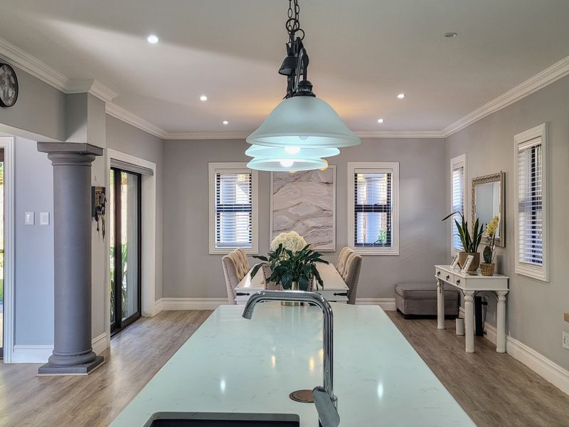 Modern Masterpiece in Izinga, Umhlanga – 4 Bedroom Luxury Home - Photo 10