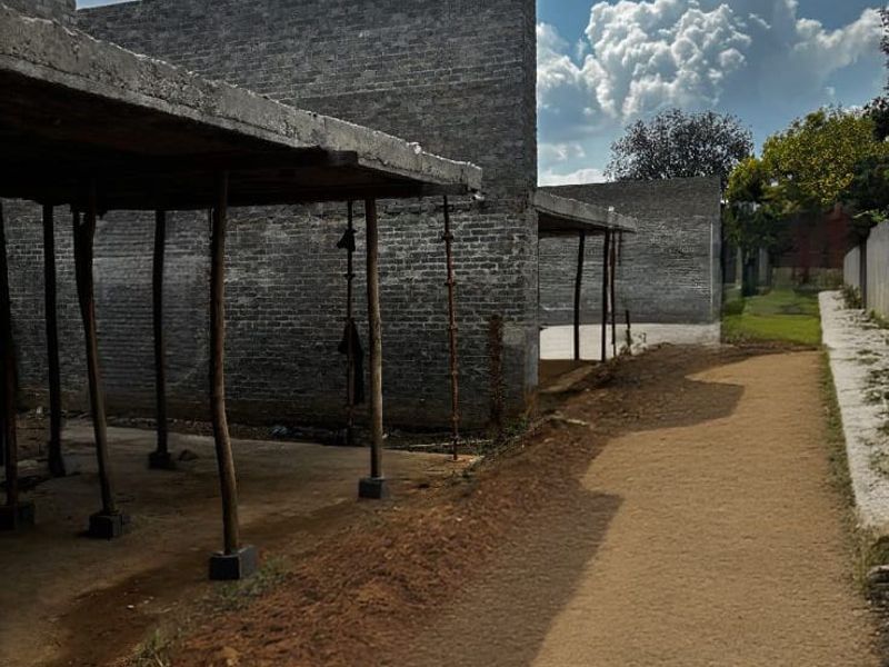 Prepare to be Captivated. - Photo 9