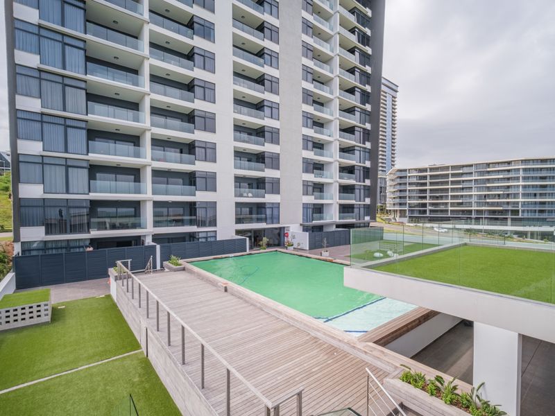 Ocean View 2 Bedroom Apartment at Ridgeside Residence - Photo 2