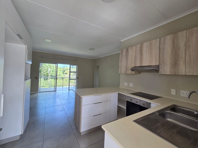 Modern Elegance in the Heart of Manor Estate - Photo 3