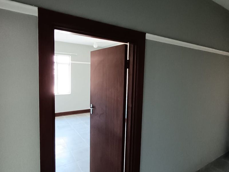 CENTRAL 1 BED 1 BATH APARTMENT FOR SALE - Photo 5