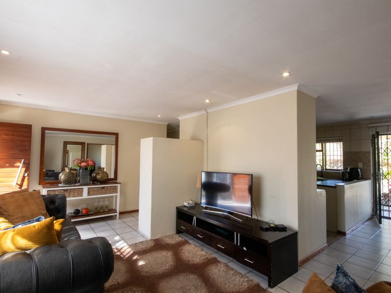 3 Bedroom Family home - Photo 5