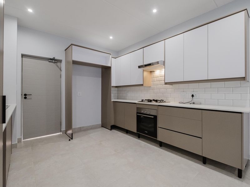 Two Bedroom Two Bathroom for sale in Edenburg - Photo 3