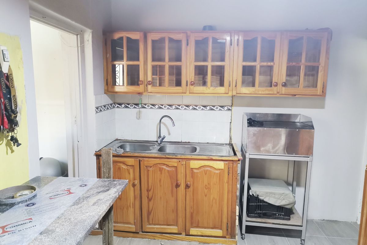 BOOYSEN PARK 3 BED 1 BATH HOUSE WITH SINGLE GARAGE FOR RENT - Photo 5