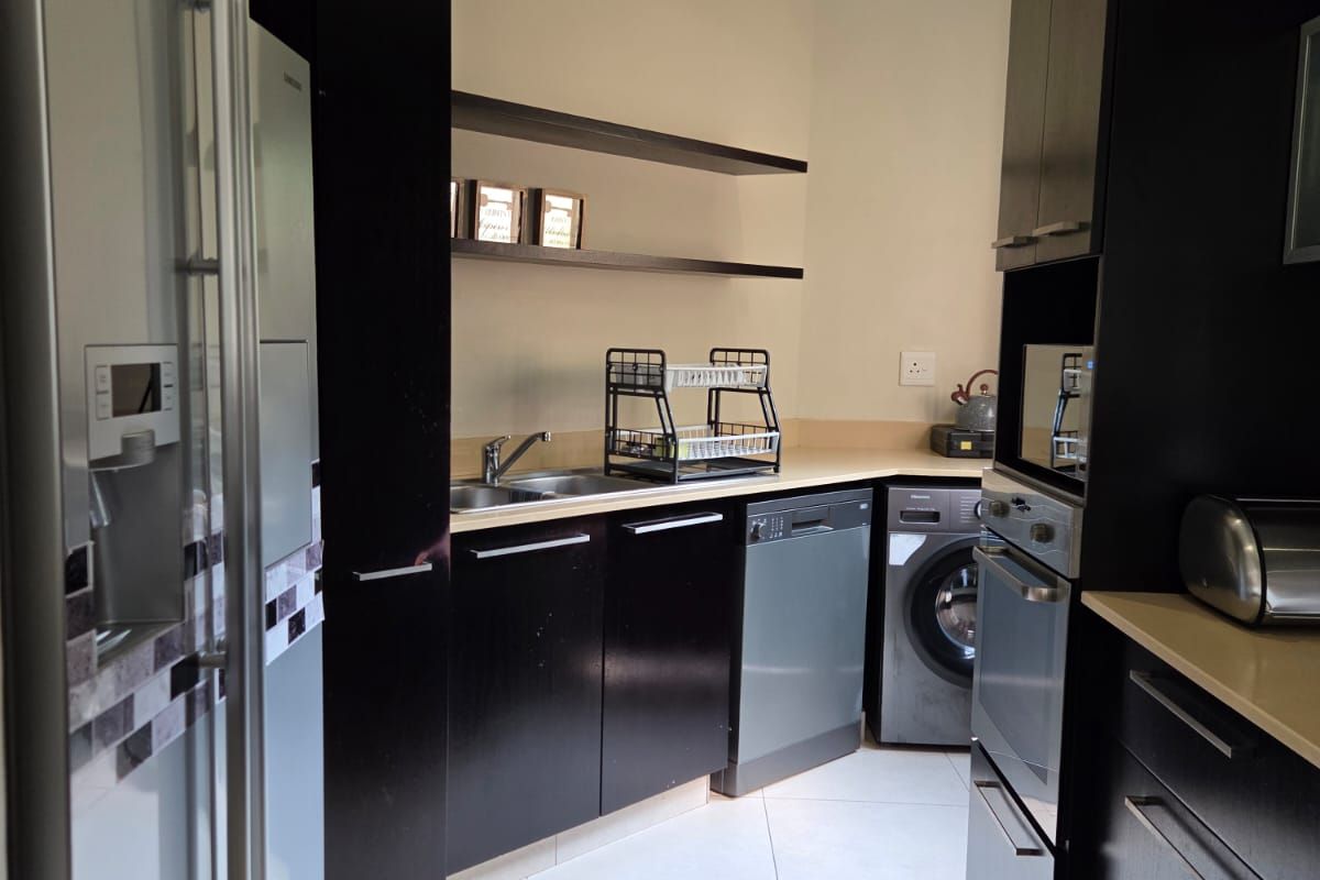 4-Bedroom Townhouse with Pool & Golf Course Views – Zimbali Estate -Including Furniture - Photo 4