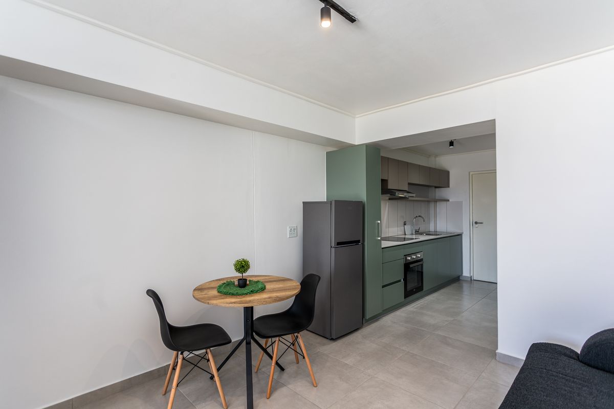 Fully Furnished 1 Bedroom Studio Apartment to Let - Photo 5