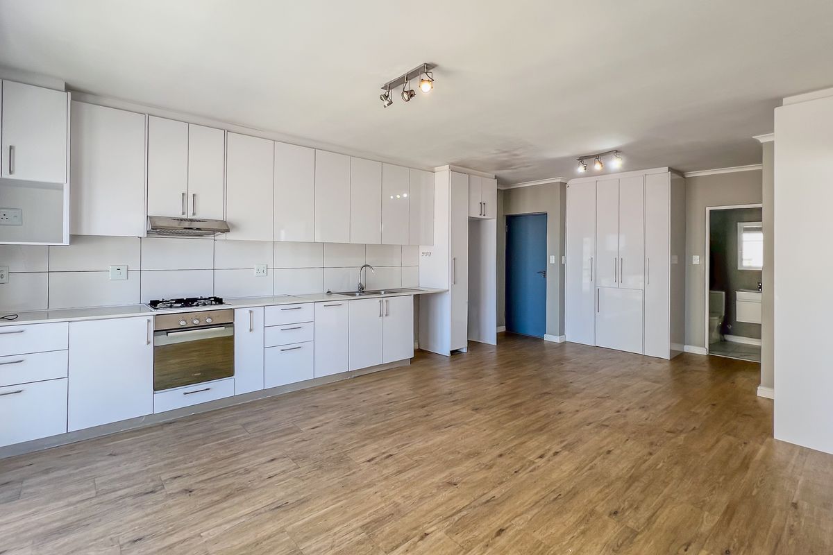 Stunning 2 Bedroom apartment a stone throw from Blouberg Beach - Photo 4