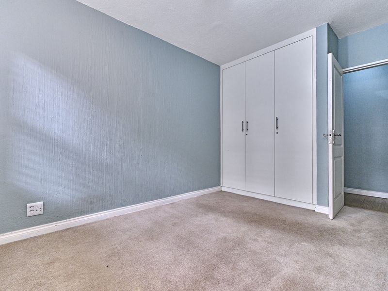 2 Bedroom Ground Floor Apartment for sale in Strathavon - Photo 9