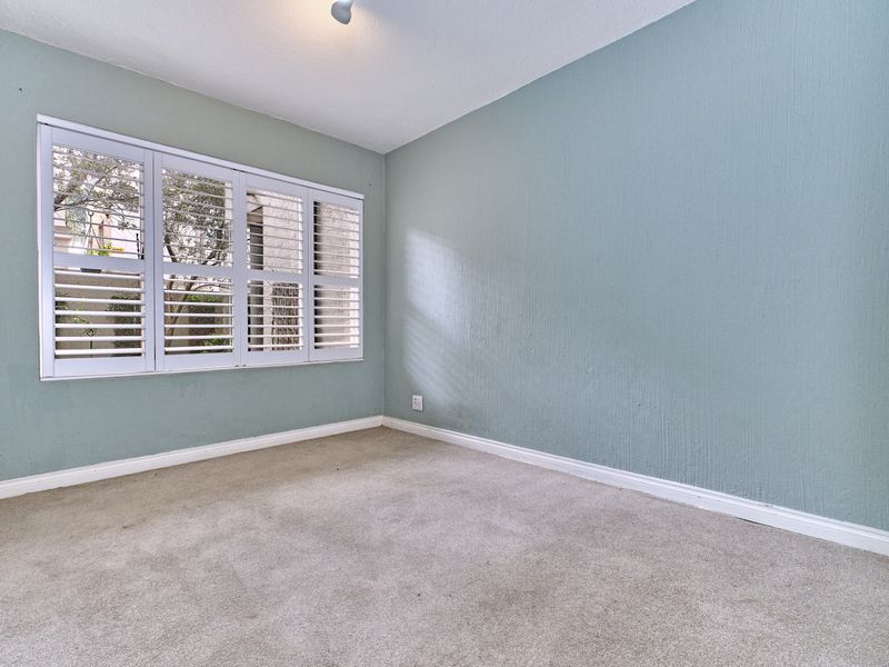 2 Bedroom Ground Floor Apartment for sale in Strathavon - Photo 8