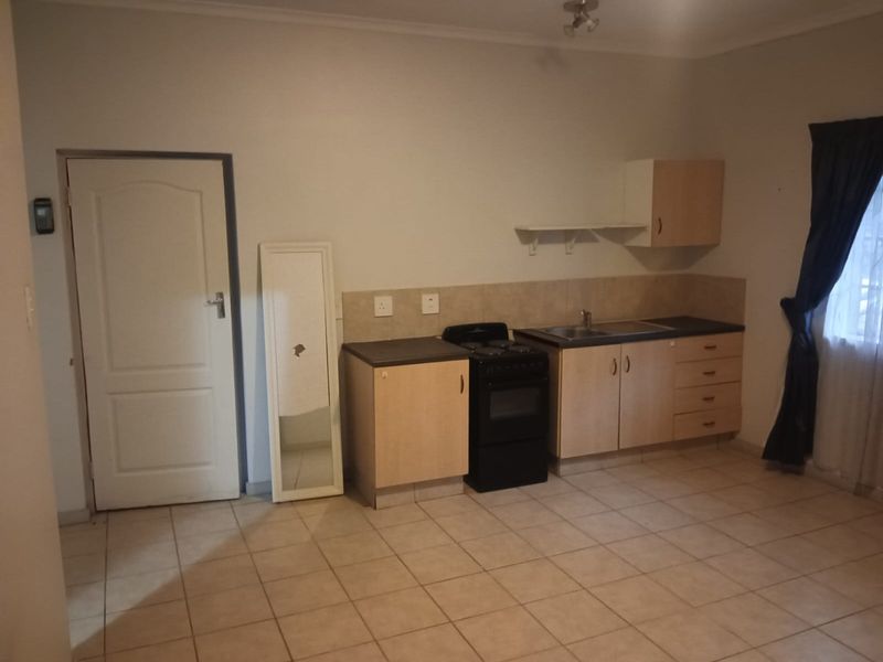 Apartment for Sale in Montclair - Photo 5