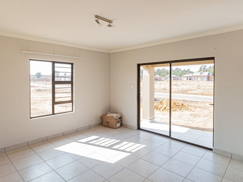 New Development in Klerksoord, Akasia - Photo 8