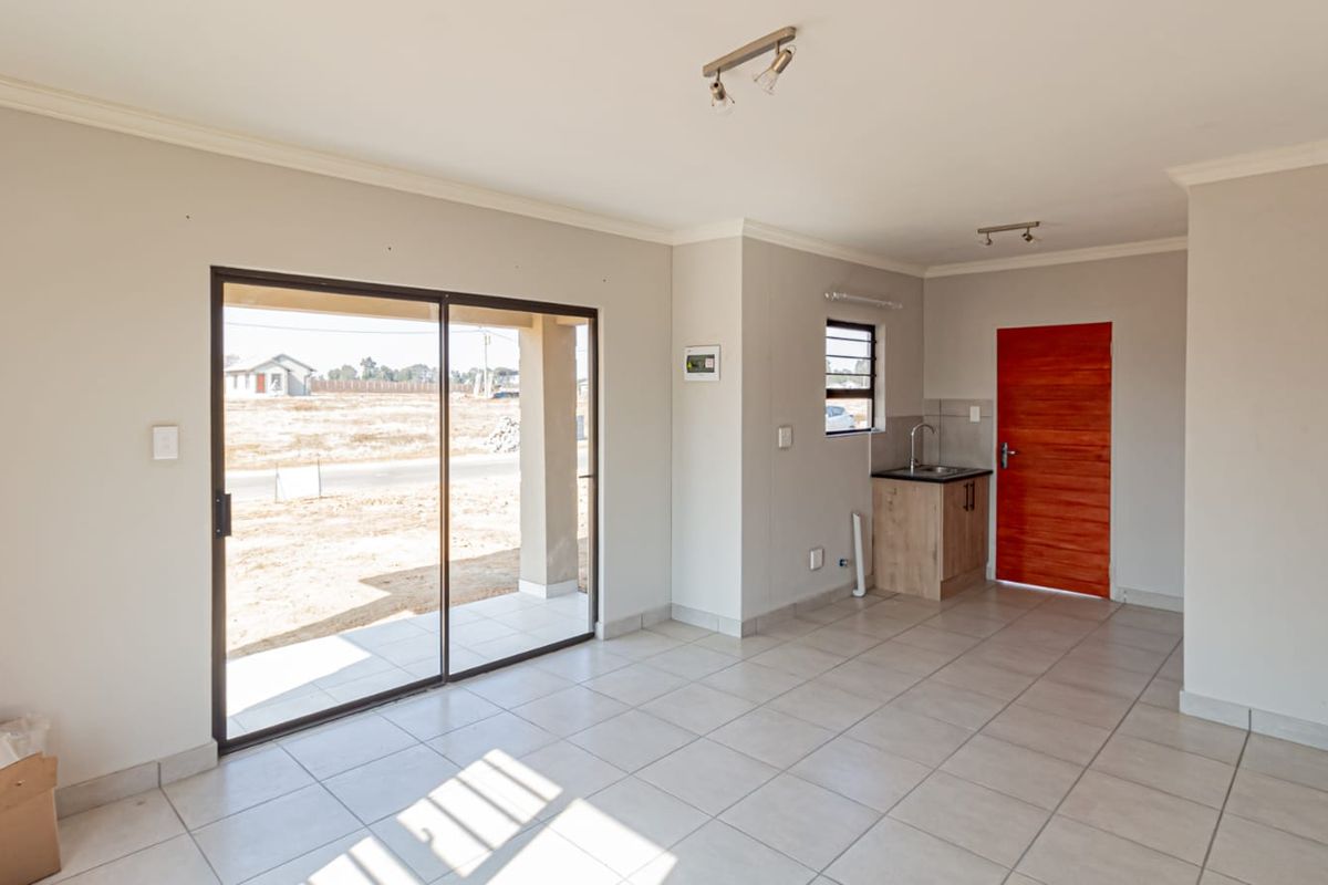 New Development in Klerksoord, Akasia - Photo 5