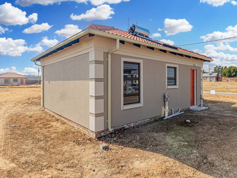 New Development in Klerksoord, Akasia - Photo 2