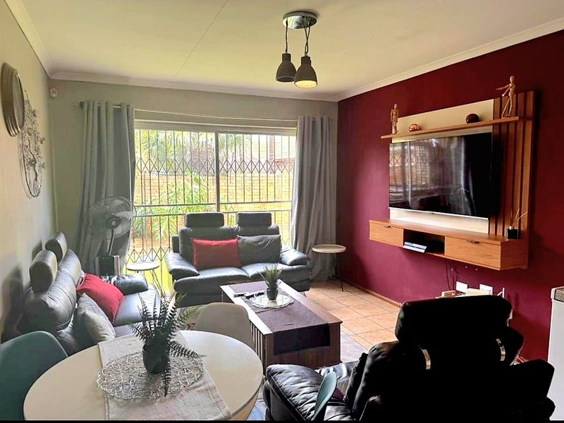 FOR THE YOUNG FAMILY - Photo 7