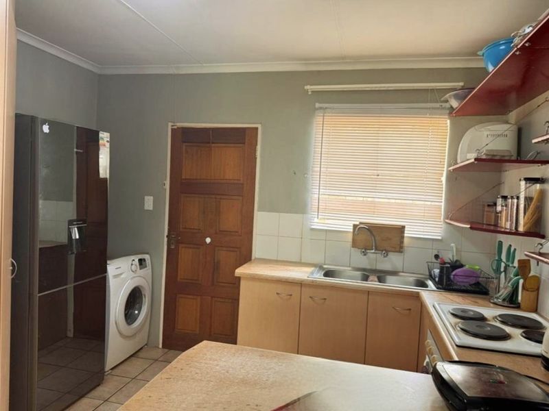 FOR THE YOUNG FAMILY - Photo 4