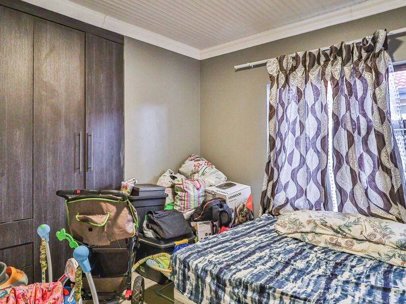 3 Bed House in Willow Park Manor - Photo 4