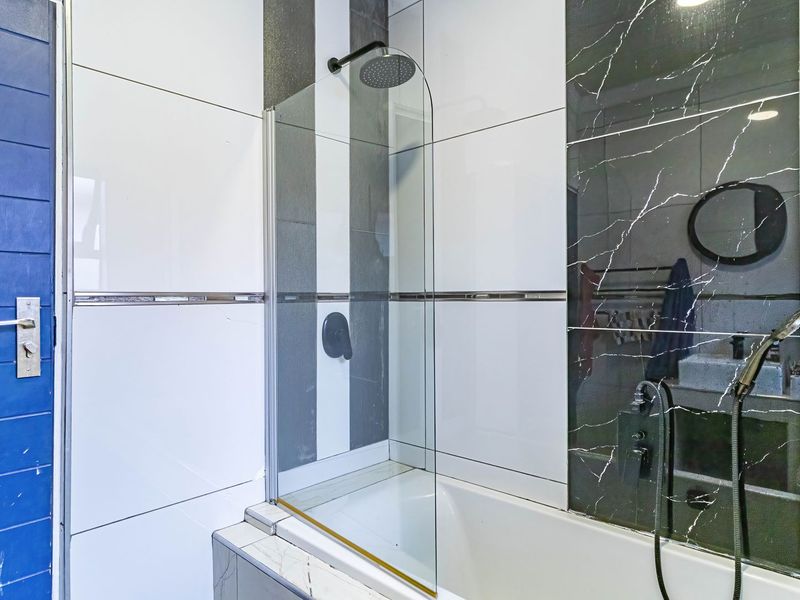 3 Bed House in Willow Park Manor - Photo 8