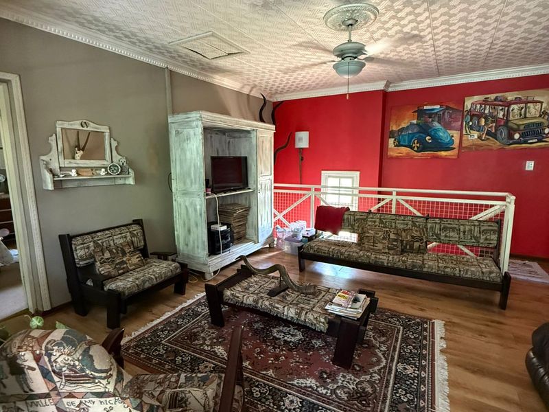 4 Bedroom House for sale in Ifafi - Photo 4