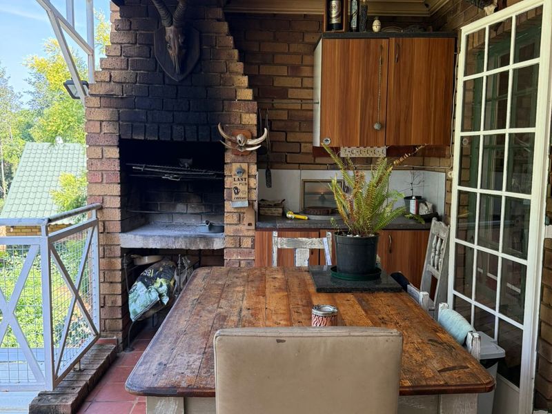 4 Bedroom House for sale in Ifafi - Photo 3