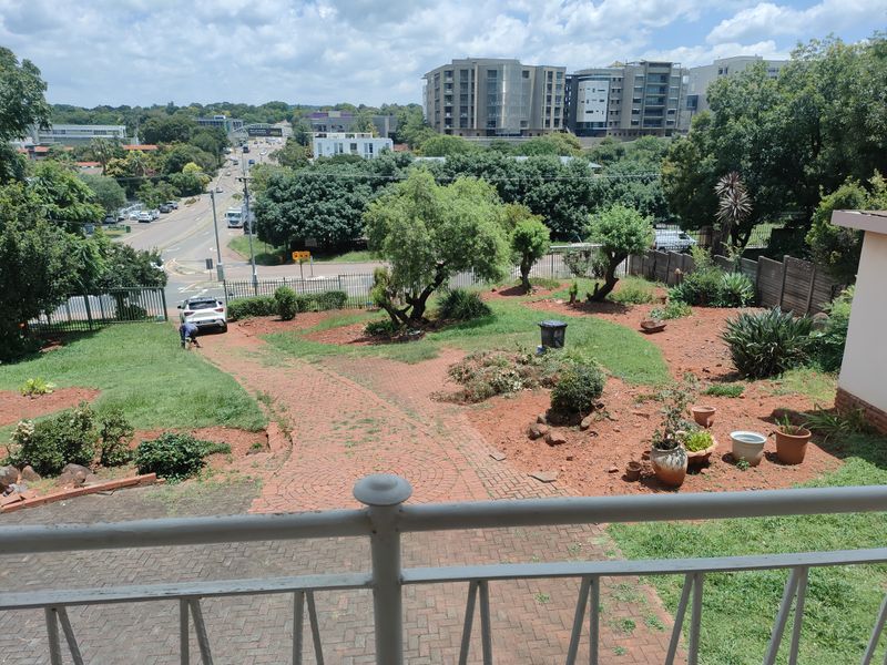 House Pending Sale In Pretoria - Photo 5