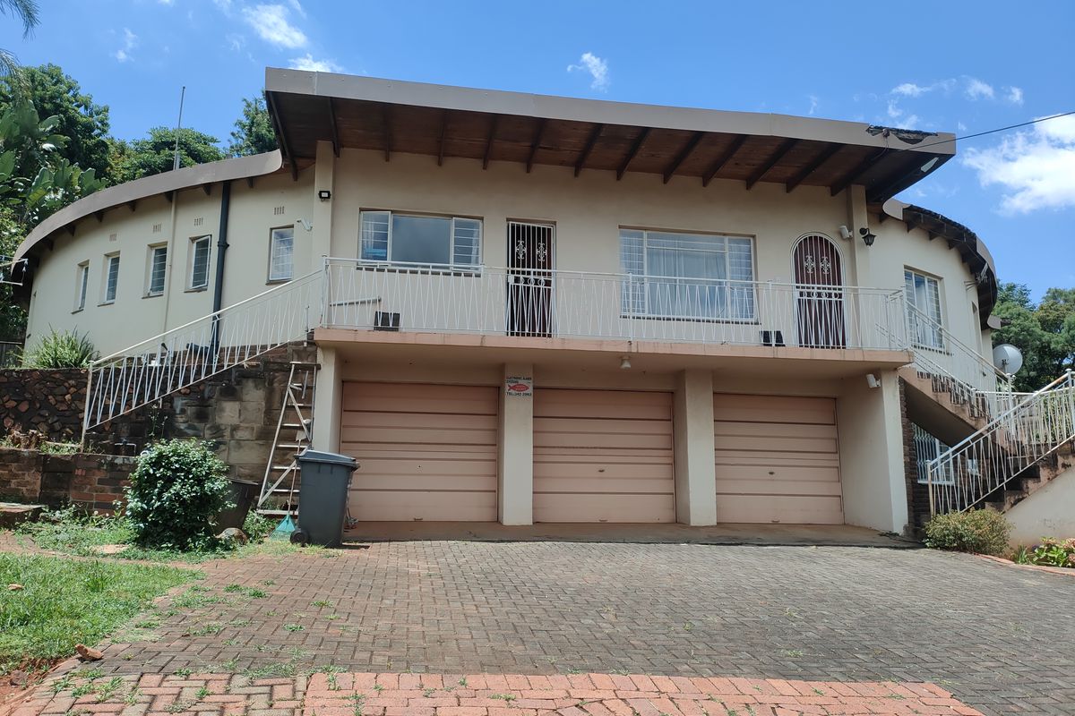 House Pending Sale In Pretoria - Photo 2