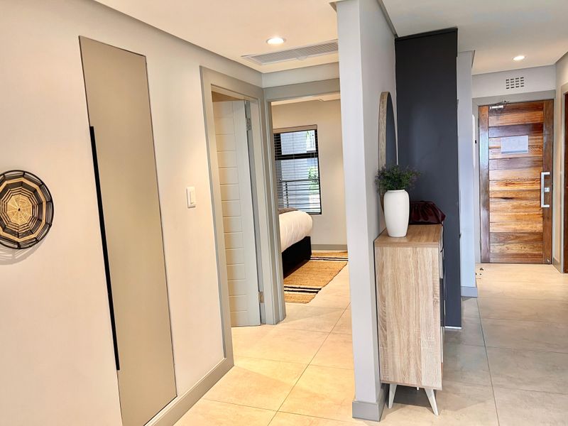 Fully Furnished 2 Bedroom, 2 Bathroom Apartment for Sale in Umhlanga Ridgeside - Photo 8