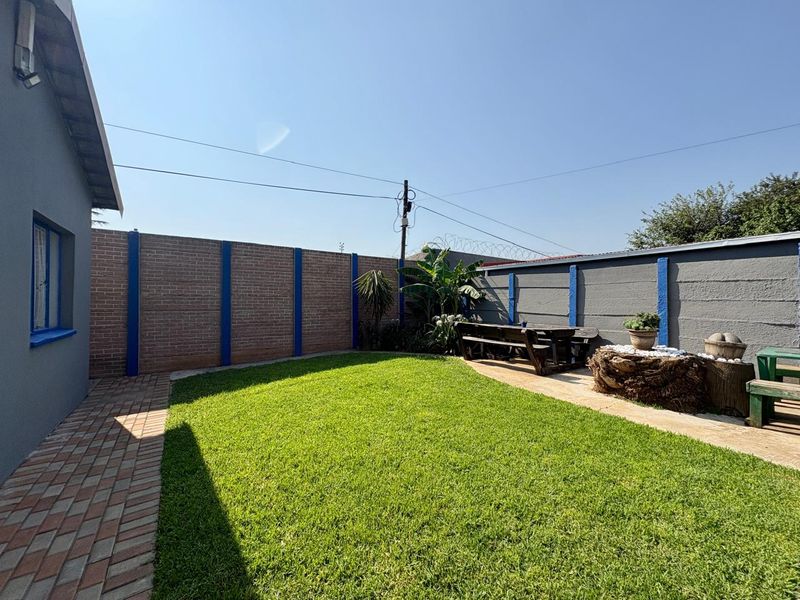 Stunning family home for sale in Dalview! - Photo 6