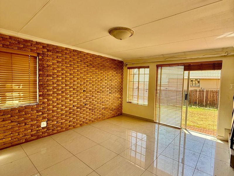 House Rental Monthly In Witbank - Photo 6