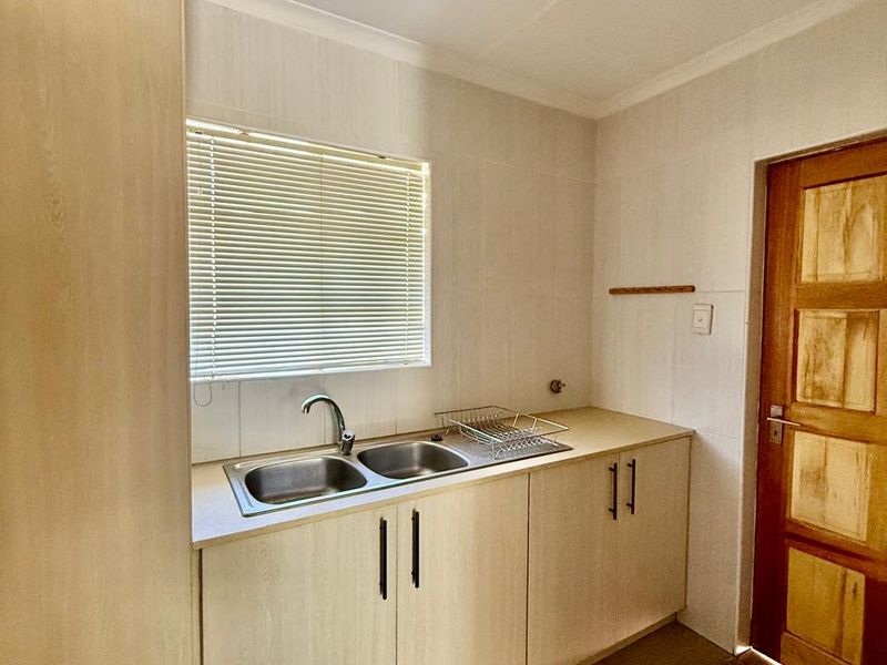 House Rental Monthly In Witbank - Photo 4