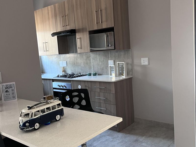 House For Sale In Witbank - Photo 4