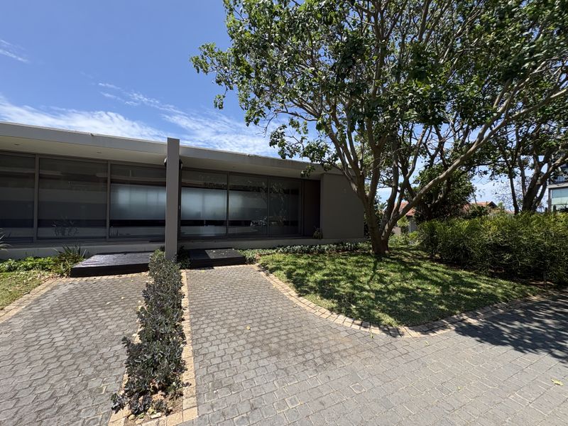 MODERN COASTAL LIVING. - Photo 3