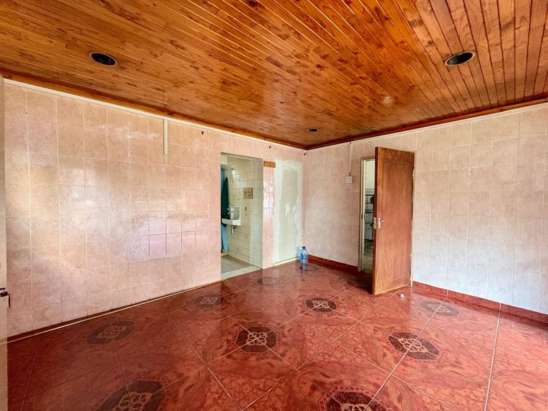 Neat Three-Bedroom Home for Sale in Brenthurst - Photo 9