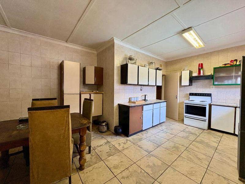 Neat Three-Bedroom Home for Sale in Brenthurst - Photo 6