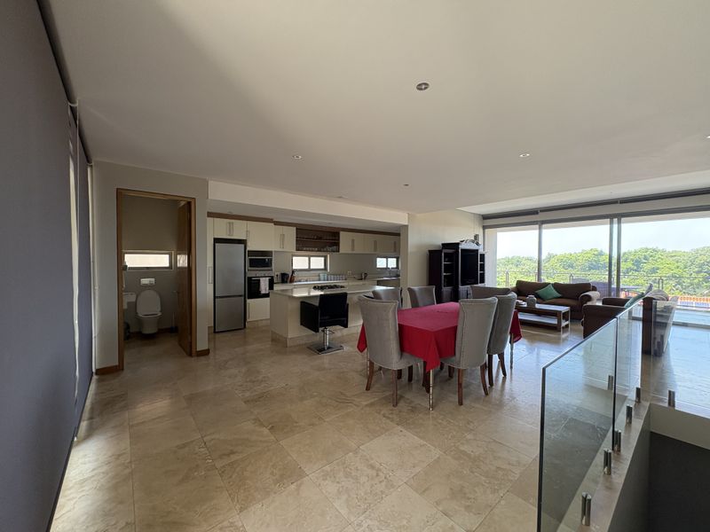 THE PERFECT COASTAL ESTATE LIVING. - Photo 2