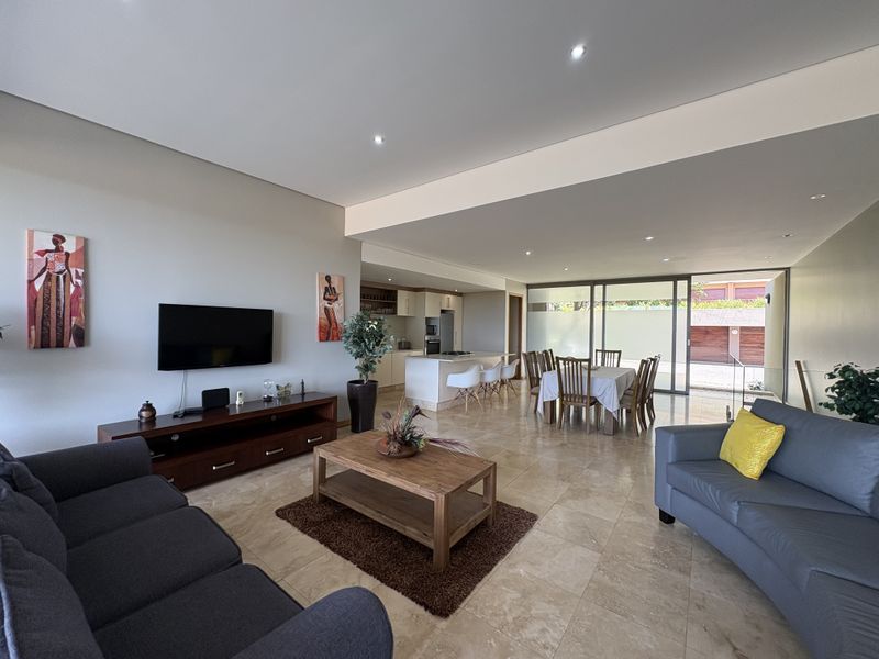 THE PERFECT FAMILY ESTATE LIVING. - Photo 9