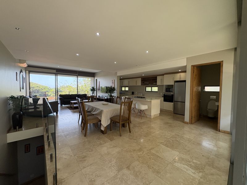 THE PERFECT FAMILY ESTATE LIVING. - Photo 2
