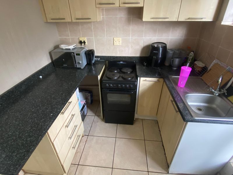 Apartment For Sale In Nelspruit - Photo 3