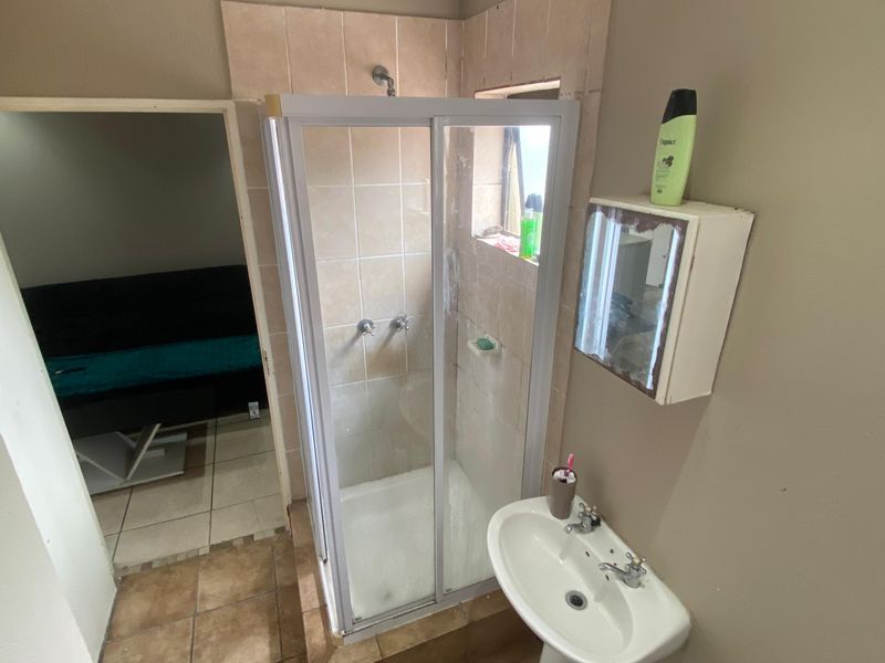 Apartment For Sale In Nelspruit - Photo 6