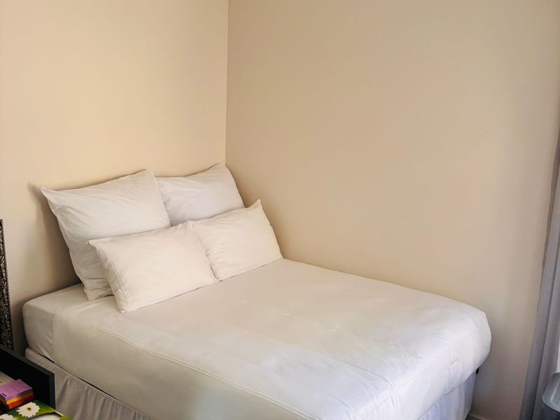 Modern 2-Bedroom Apartment in Family-Friendly Palm Lakes Estate - Photo 9