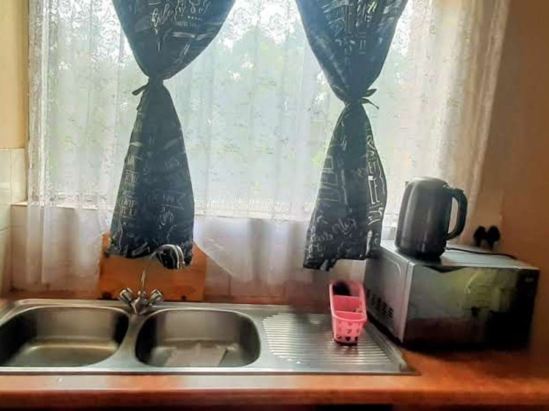 Modern Secure Living!!! - Photo 5