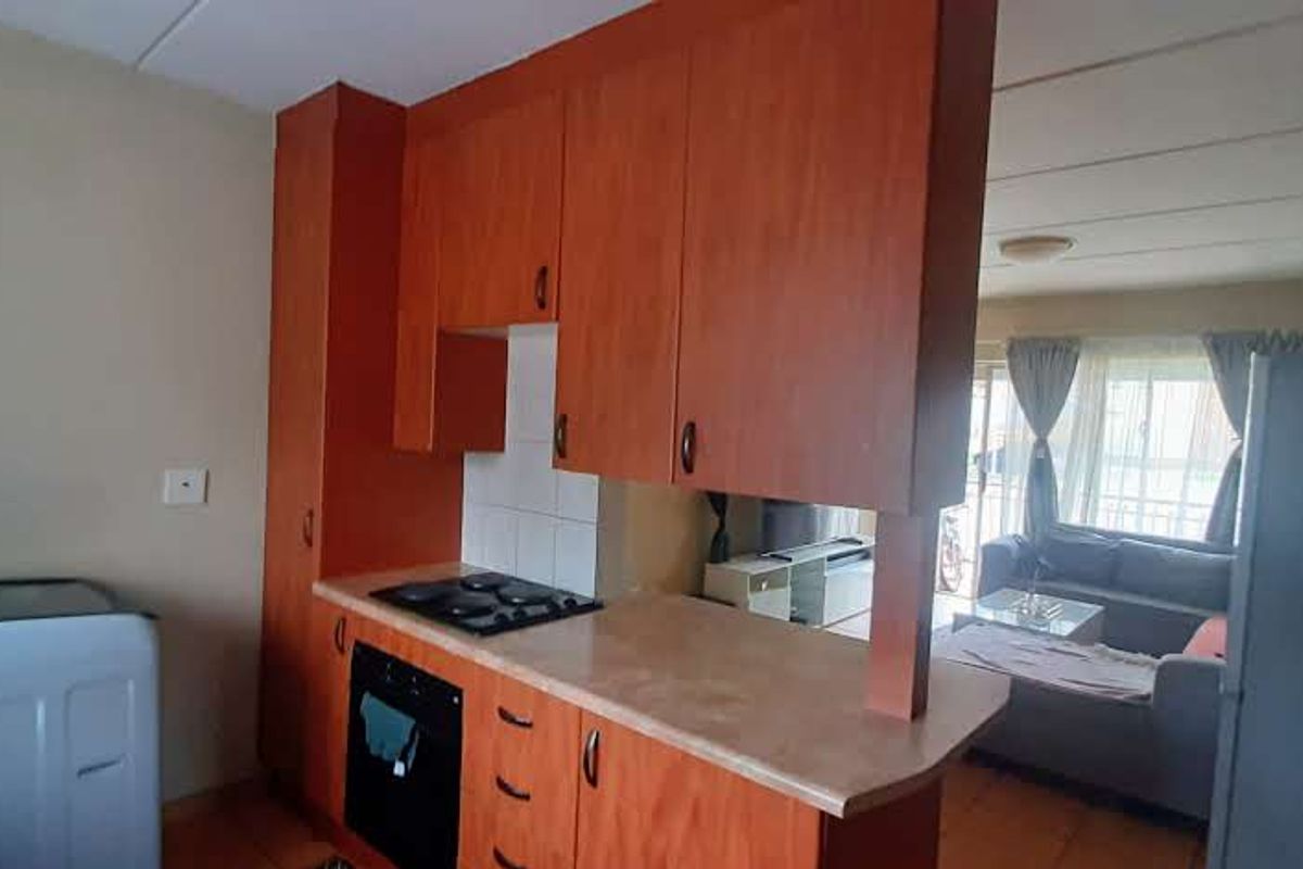 Modern Secure Living!!! - Photo 4