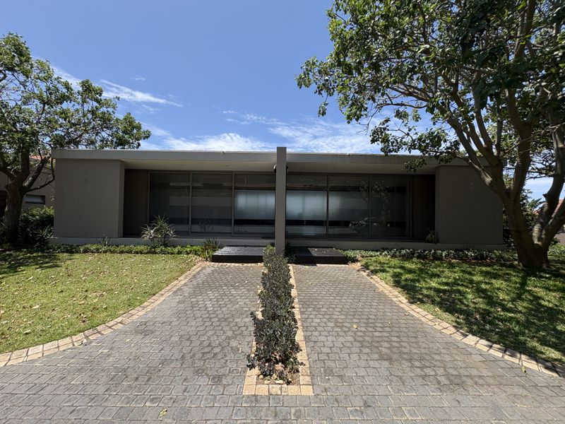 MODERN COASTAL ESTATE LIVING - Photo 1